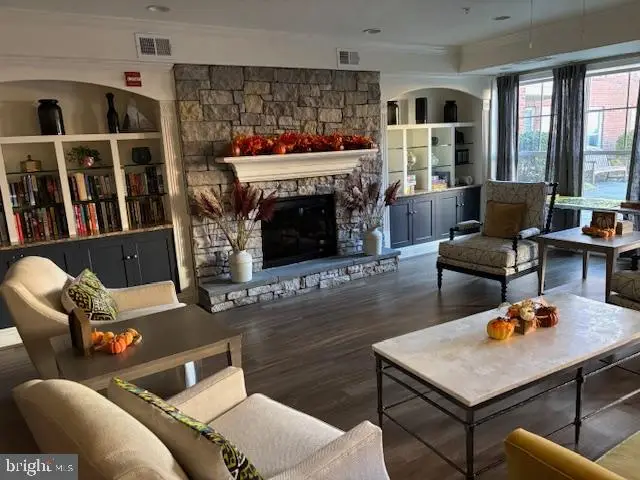 2905 Saintsbury Plz #312, Fairfax, VA 22031 - Image #3