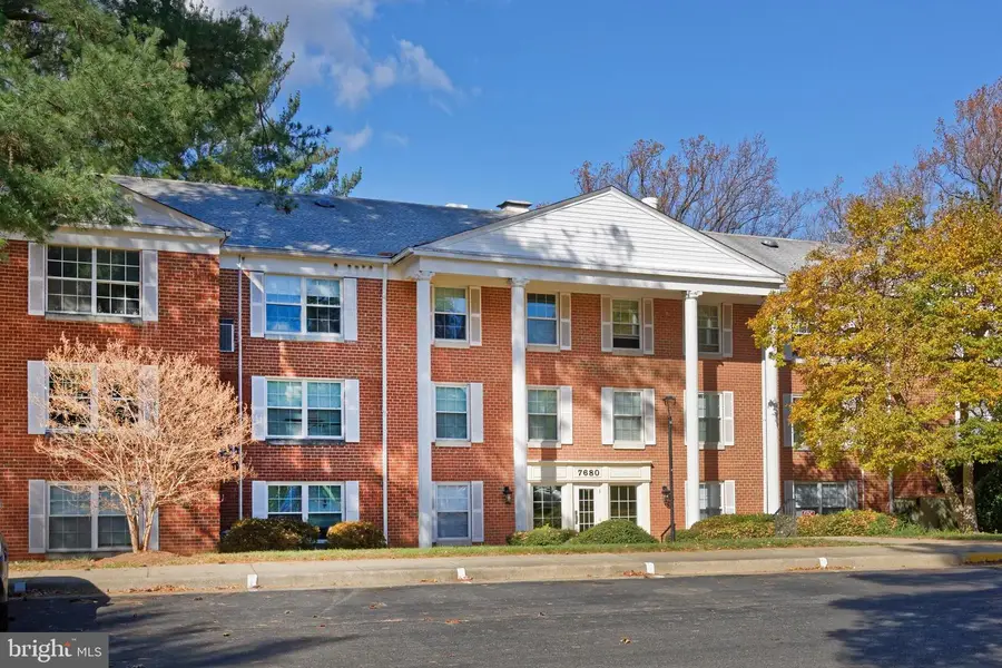 7680 Tremayne Pl #308, McLean, VA 22102 - Image #2