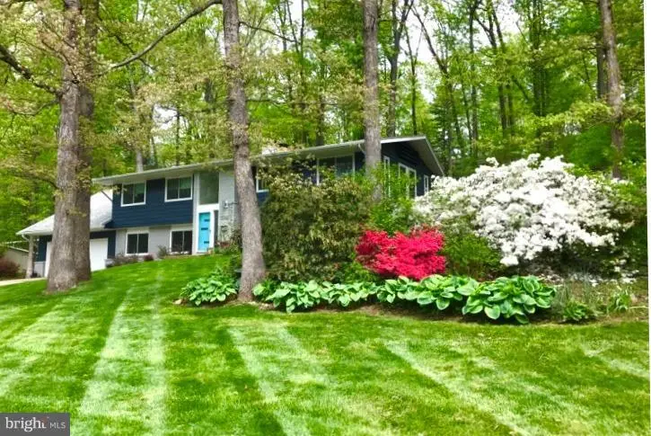 3305 Edenvale Rd, Fairfax, VA 22031 - Image #1