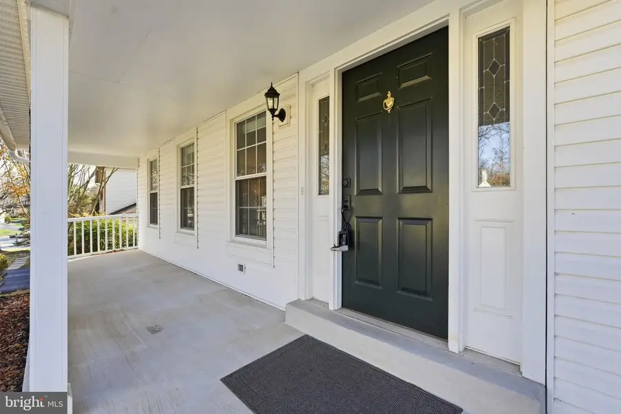 12227 Ox Hill Rd, Fair Oaks, VA 22033 - Image #3