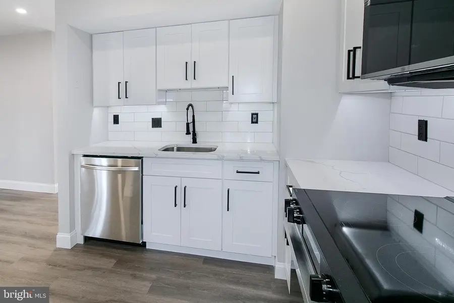 1279 Bond St, Herndon, VA 20170 - Image #3