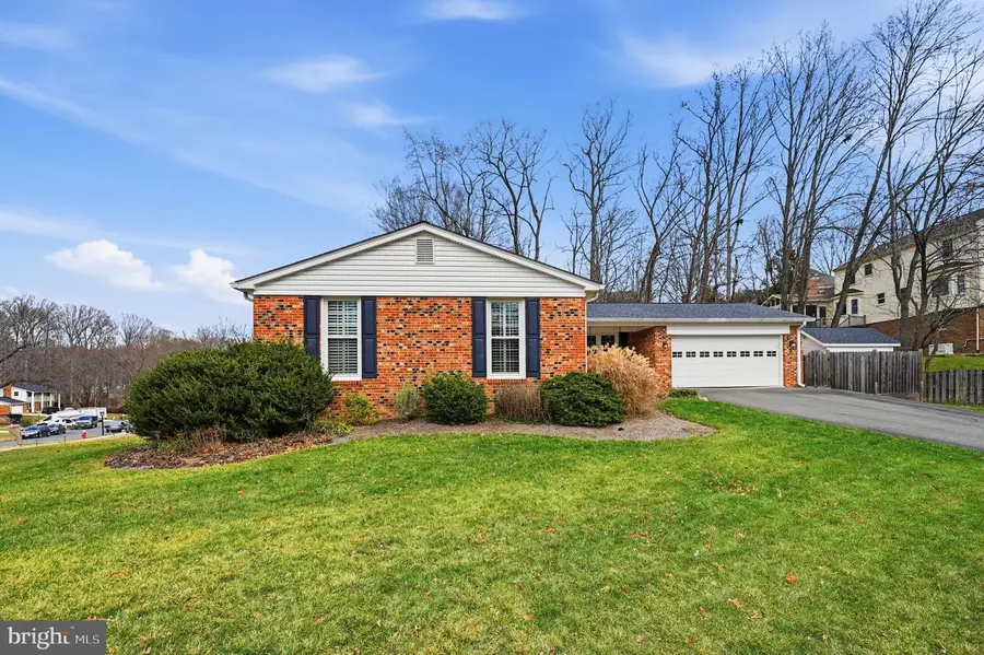 9322 Elk Dr, Springfield, VA 22153 - Image #3