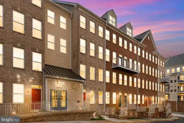 2665 Manhattan Pl #109, VIENNA, VA 22180