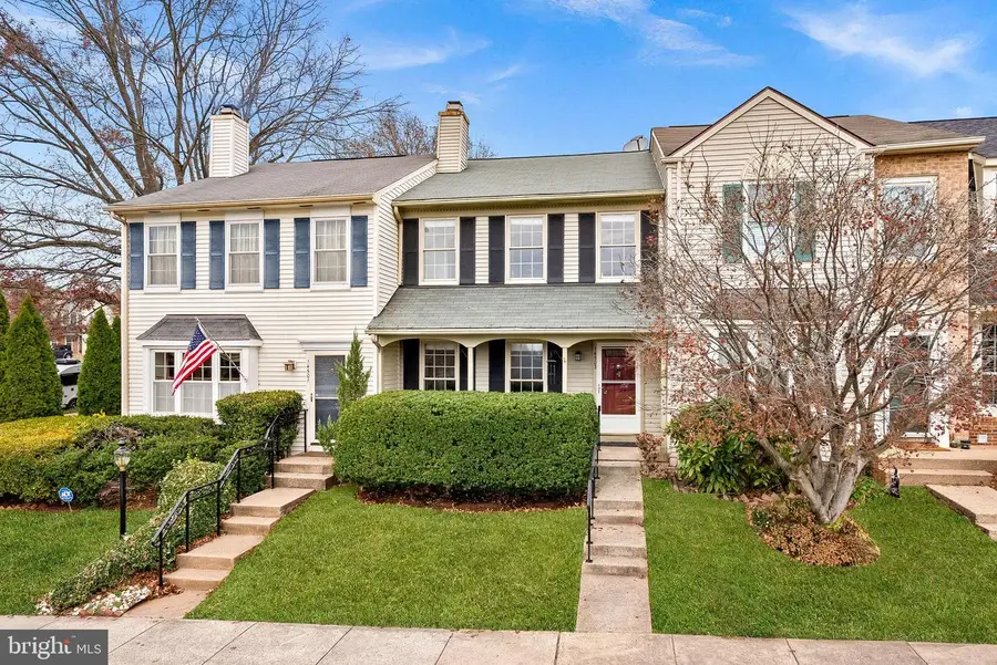 14503 Skipton Ct, Centreville, VA 20121 - Image #3