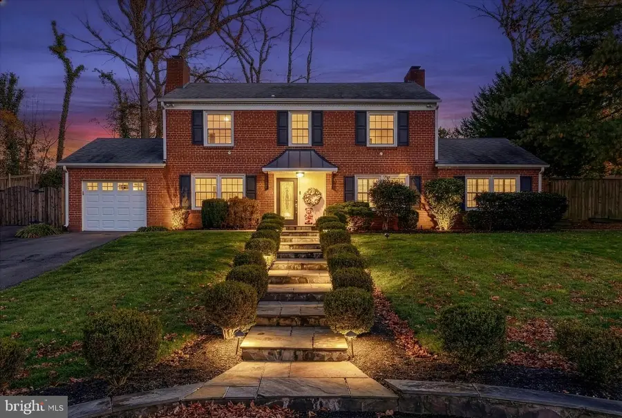 7105 Fort Hunt Rd, Alexandria, VA 22307 - Image #3