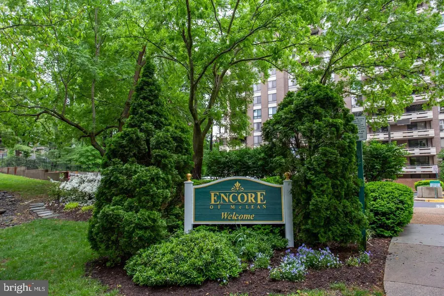 1808 Old Meadow Rd #507, McLean, VA 22102 - Image #2