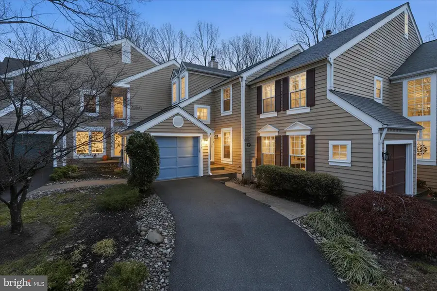 11725 Arbor Glen Way, Reston, VA 20194 - Image #2