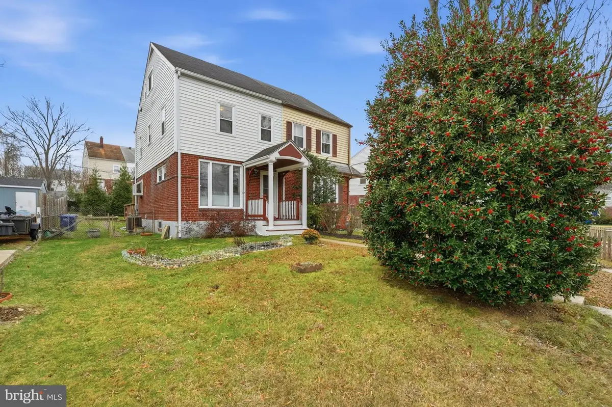 6905 Radcliffe Dr, Alexandria, VA 22307 - Image #1