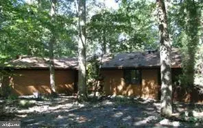 2026 Hunter Mill Rd, Vienna, VA 22181 - Image #1