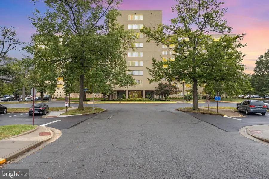 6641 Wakefield Dr #317, Alexandria, VA 22307 - Image #2