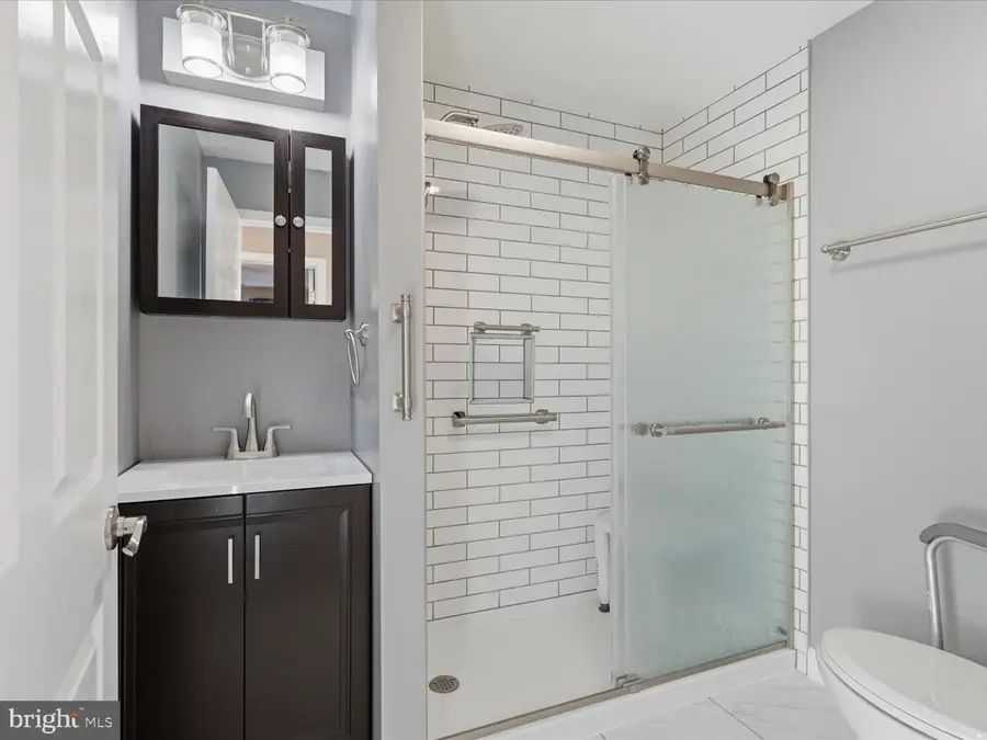 11130 Chapel Rd, Fairfax Station, VA 22039 - Image #3