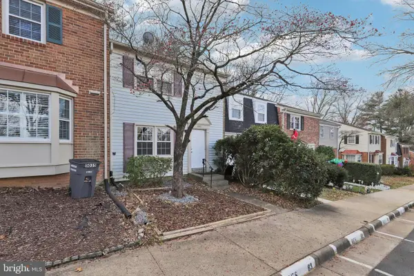 5037 Head Ct, FAIRFAX, VA 22032