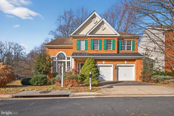 4734 Feature Oak Way, FAIRFAX, VA 22032