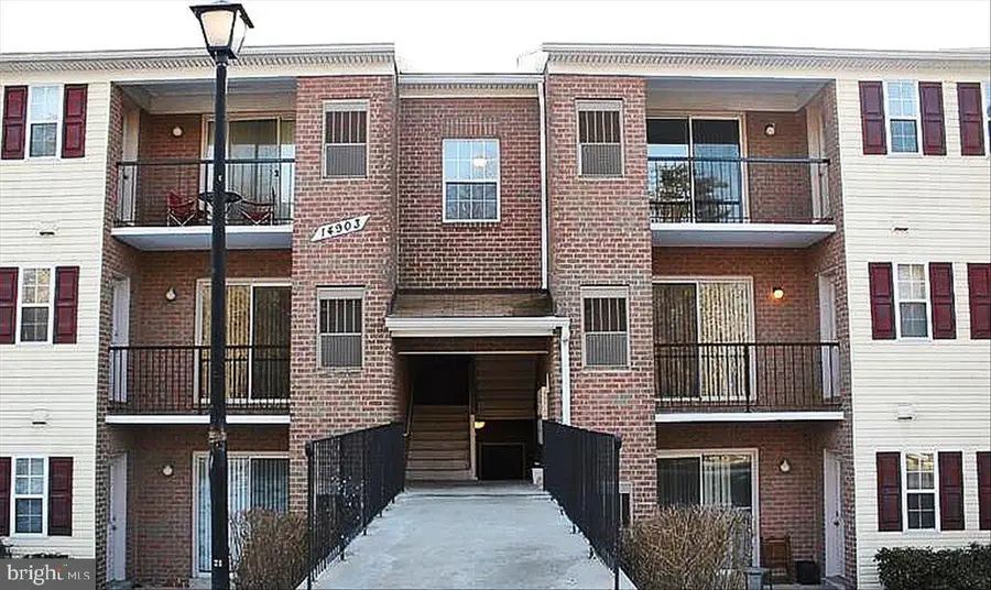 14903 Rydell Rd #104, Centreville, VA 20121 - Image #2