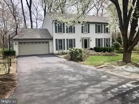 11555 Southington Ln, Herndon, VA 20170 - Image #1