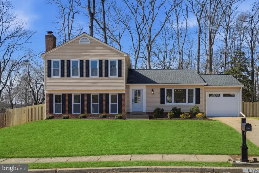 9077 Brook Ford Rd, Burke, VA 22015 - #3