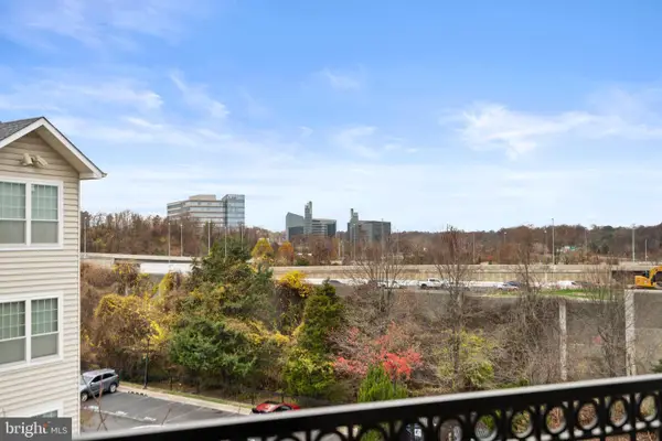 1570 Spring Gate Dr #7406, MCLEAN, VA 22102