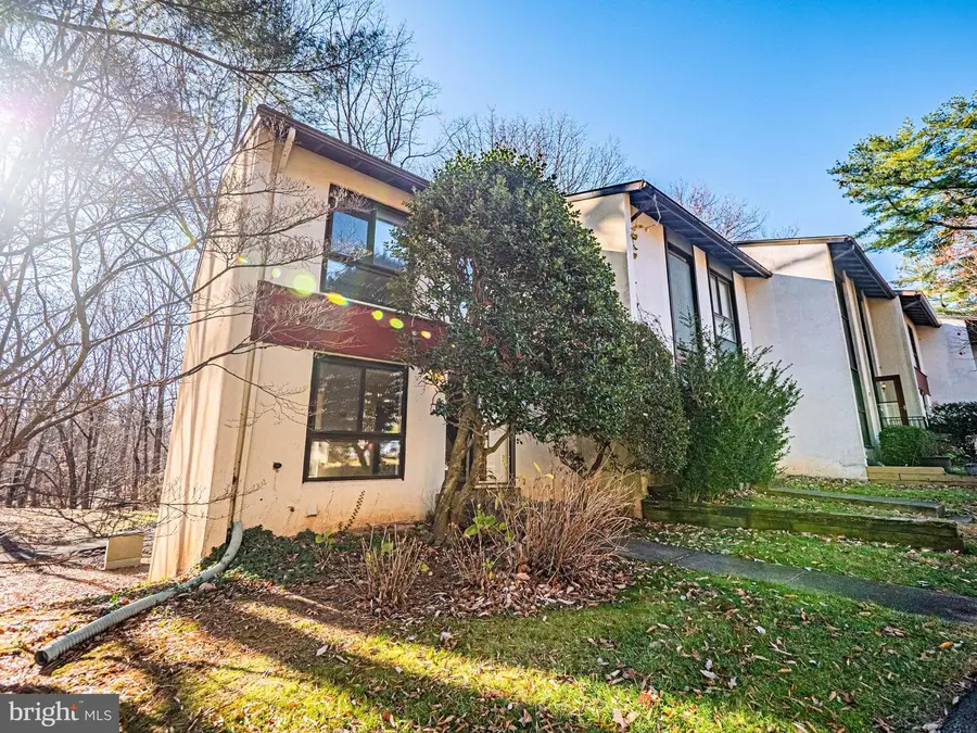 11879 Barrel Cooper Ct, Reston, VA 20191 - Image #2
