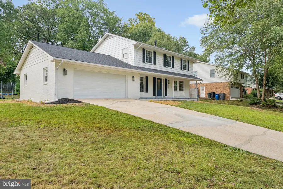 2308 Creek Dr, Alexandria, VA 22308 - Image #3