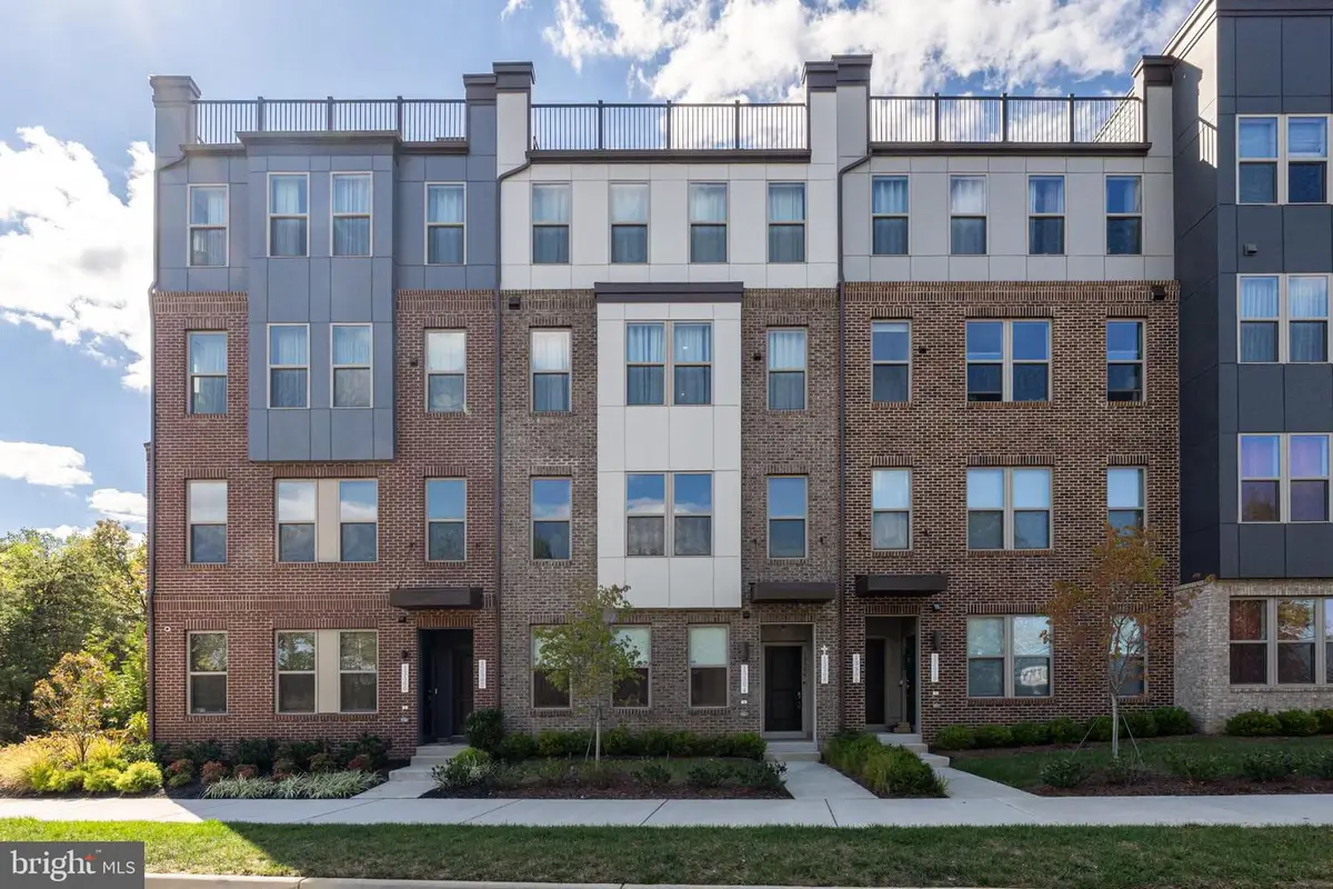 13504 Innovation Station Loop #2a, Herndon, VA 20171 - Image #1