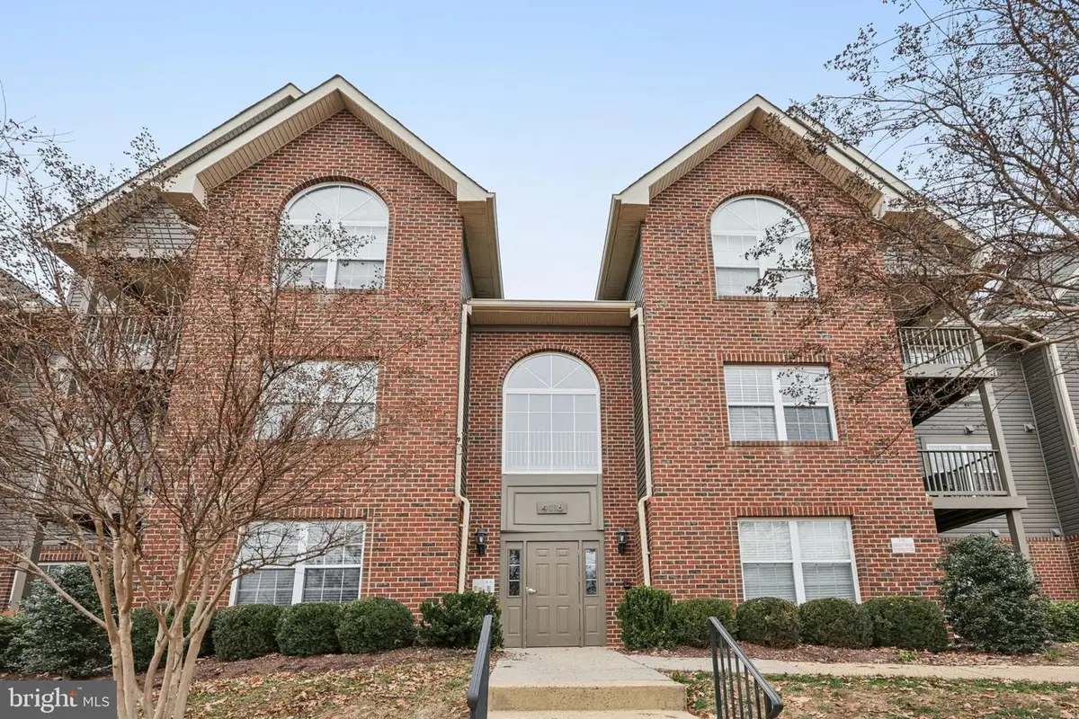 4116 Monument Ct #304k, Fair Oaks, VA 22033 - Image #1