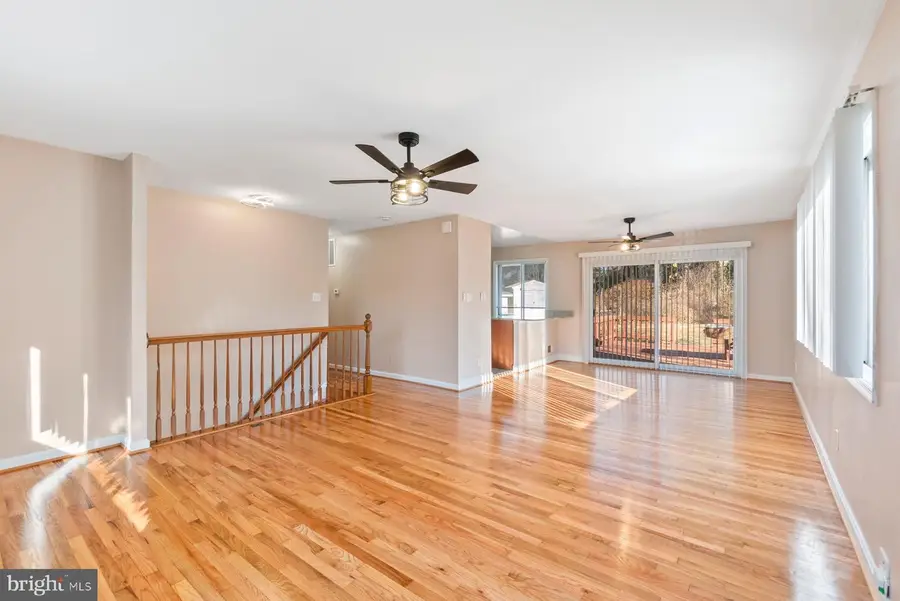 7852 Oreana Dr, Annandale, VA 22003 - Image #3