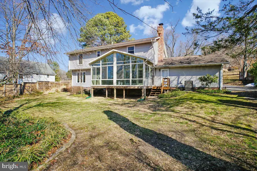 6725 Alpine Dr, Annandale, VA 22003 - #2