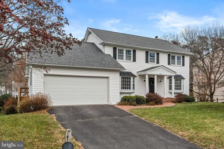 6081 Burnside Landing Dr, Burke, VA 22015 - Image #2