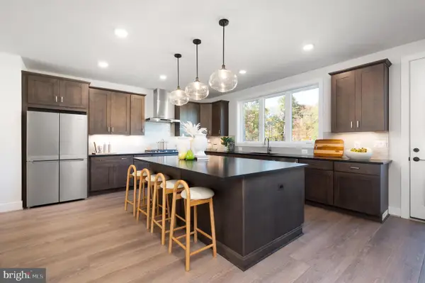 1610 Fellowship Sq, RESTON, VA 20190