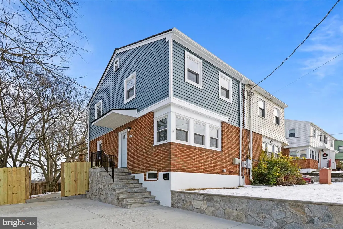 6913 Westhampton Dr, Alexandria, VA 22307 - Image #1