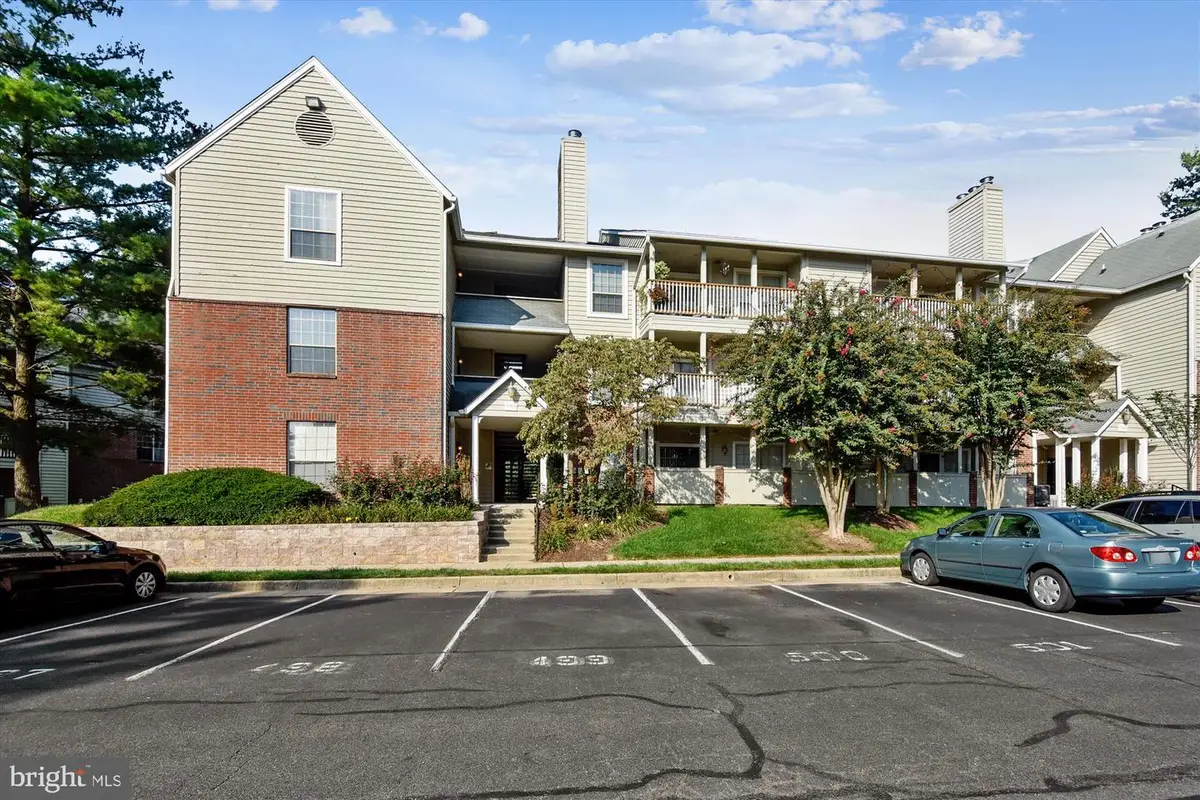 12162 Penderview Ln #1623, Fair Oaks, VA 22033 - Image #1