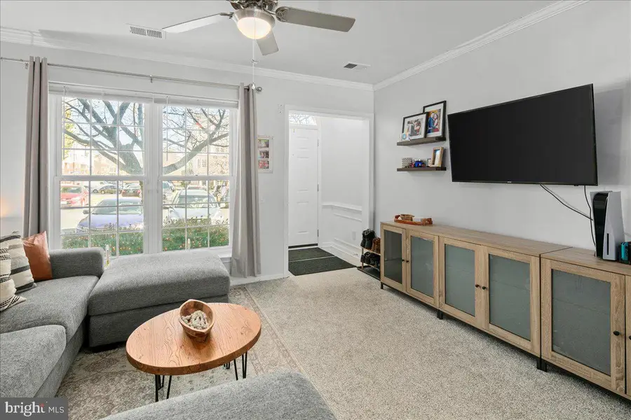 5986 Kimberly Anne Way, Alexandria, VA 22310 - Image #2