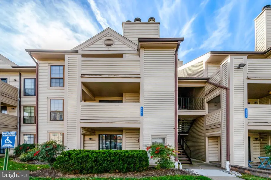 6902 Mary Caroline Cir #e, Alexandria, VA 22310 - Image #3