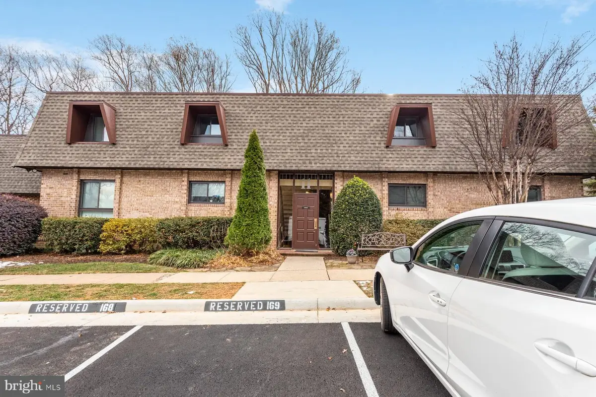 11611 Vantage Hill Rd #1a, Reston, VA 20190 - Image #1