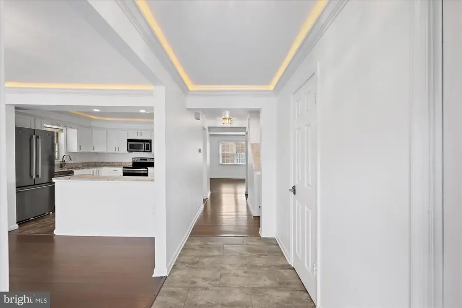 7349 Eldorado Ct, McLean, VA 22102 - Image #2