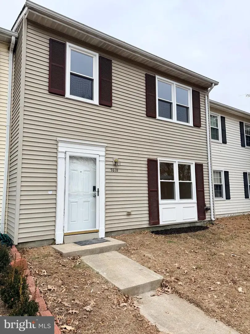 9618 Inverary Ct, Lorton, VA 22079 - Image #2