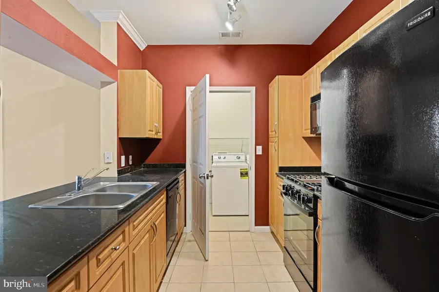 12956 Centre Park Cir #410, Herndon, VA 20171 - Image #3