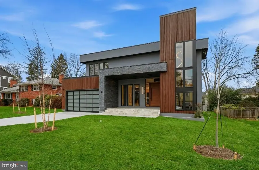 6910 Bright Ave, McLean, VA 22101 - Image #3