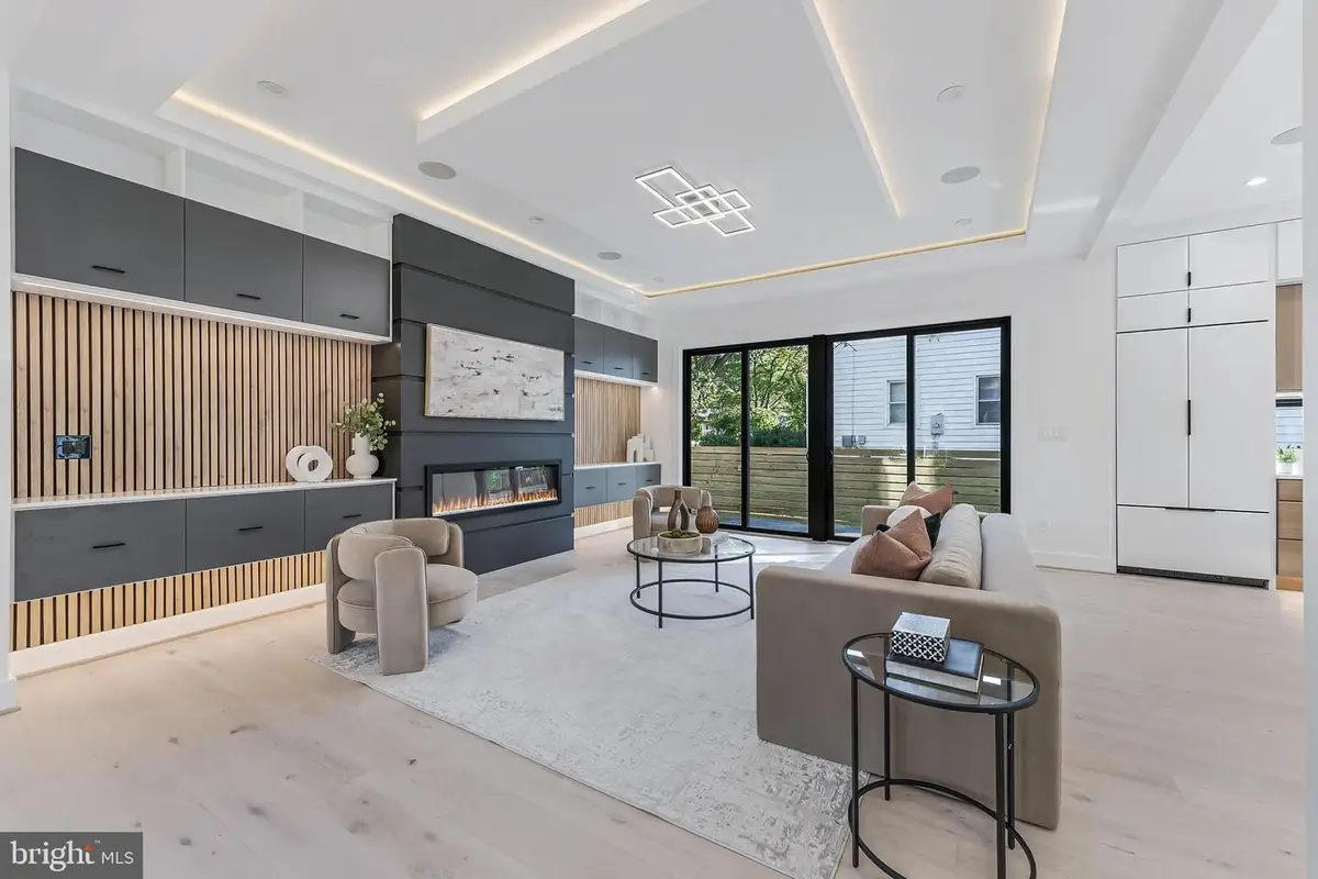 3215 Cofer Rd, Falls Church, VA 22042 - Image #1