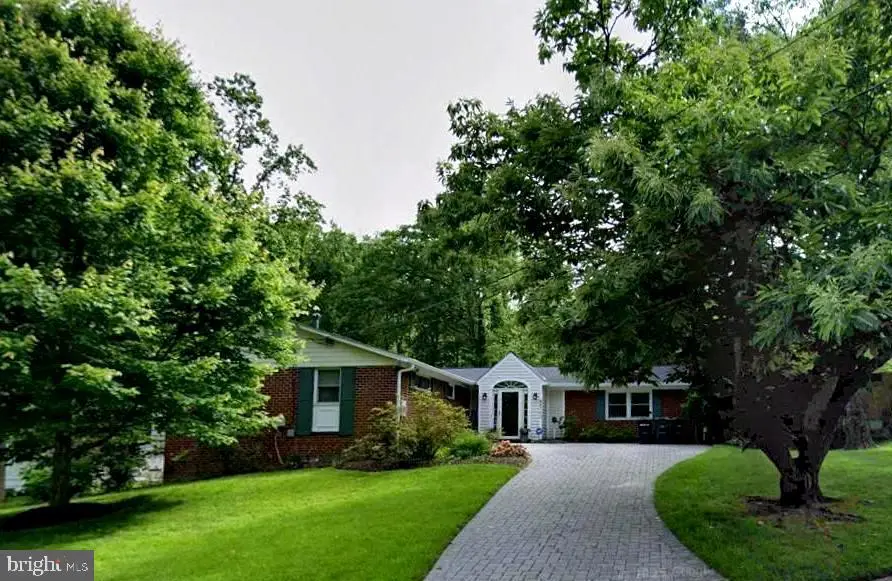 8701 Cromwell Dr, Springfield, VA 22151 - Image #1