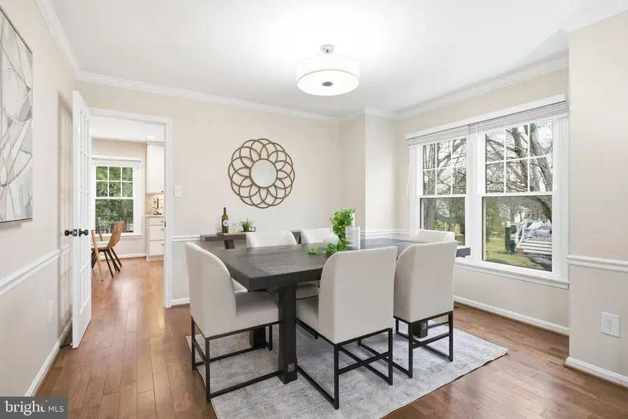 9820 Westwood Manor Ct, Burke, VA 22015 - Image #3