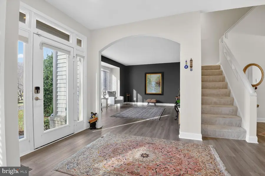 11300 Water Pointe Cir, Reston, VA 20194 - Image #2