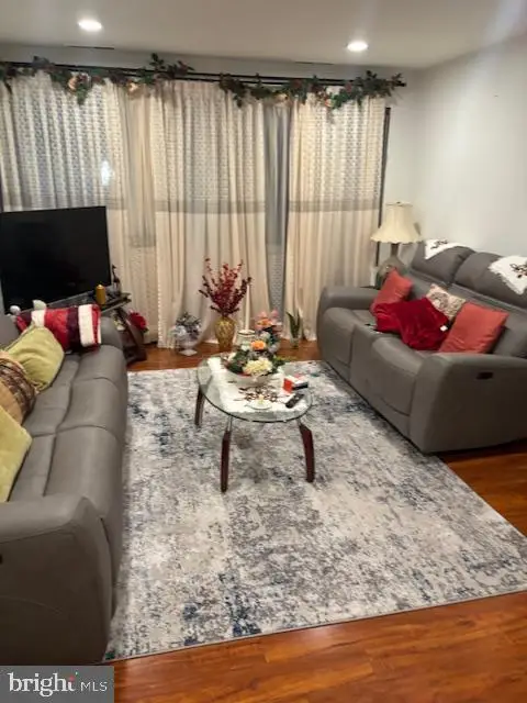 5616 Bismach Dr #101, Alexandria, VA 22312 - Image #2