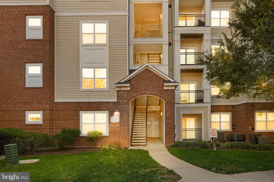 12925 Centre Park Cir #304, Herndon, VA 20171 - Image #2