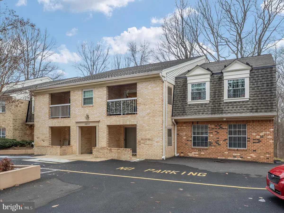 5833 Cove Landing Rd #304, Burke, VA 22015 - Image #1