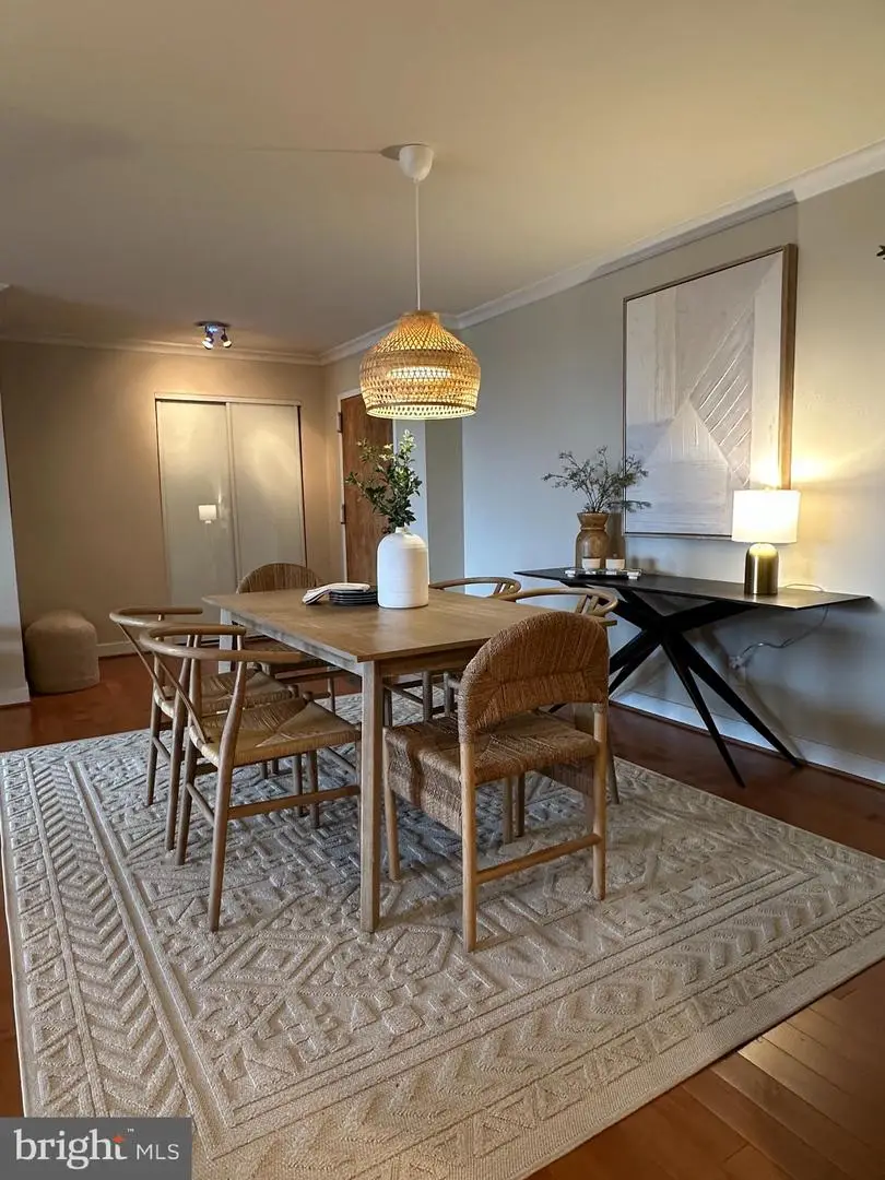 1800 Old Meadow Rd #1720, McLean, VA 22102 - Image #2