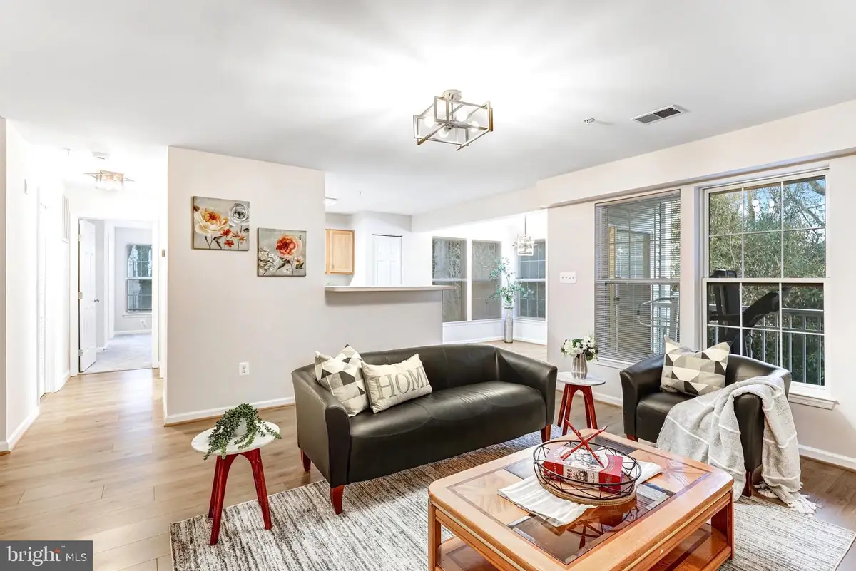 7532-f Coxton Ct #126, Alexandria, VA 22306 - Image #1