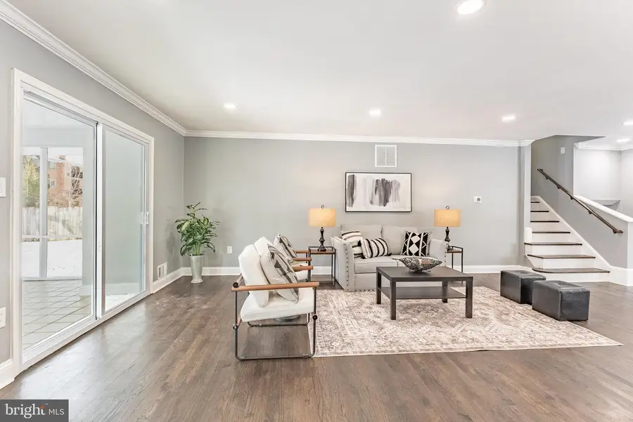 7510 Milway Dr, Alexandria, VA 22306 - #3