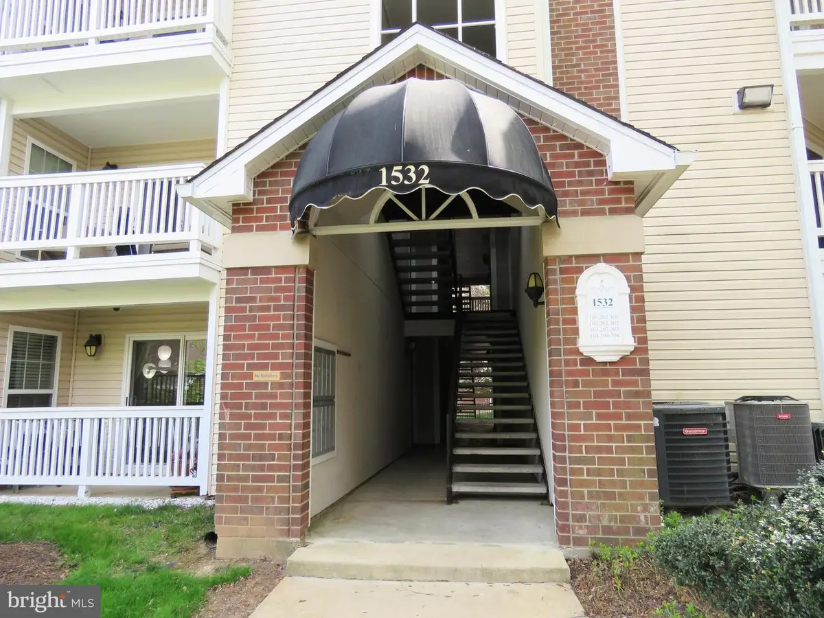 1532 Lincoln Way #203, McLean, VA 22102 - #1