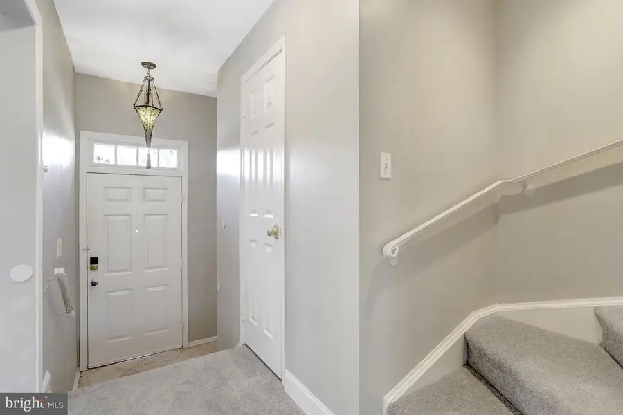 8225 Cedar Landing Ct, Alexandria, VA 22306 - #2